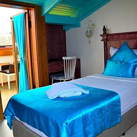 Orchis Hotell 3*